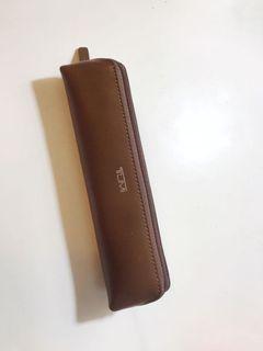 全新❗️真品❗️TUMI 真皮筆袋/鉛筆盒/筆盒❤️  $300 含運不囉嗦 ❤️