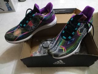 （分類：）位於 。 由 tina.avin 提交（商品編號 1000418739，圖片 1）。簡介： 。