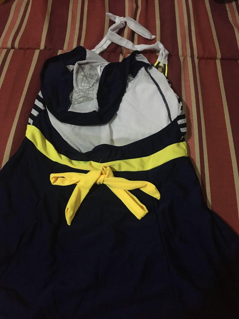 Decluttering (Category: Others Tops) located in Manila. Submitted by chicstuff88 (Listing ID 1000445499, Image 3). Description: 👉New Swim Wear ( Fr. US) 👉 Fit for medium to large 👉SF charge to buyer .
