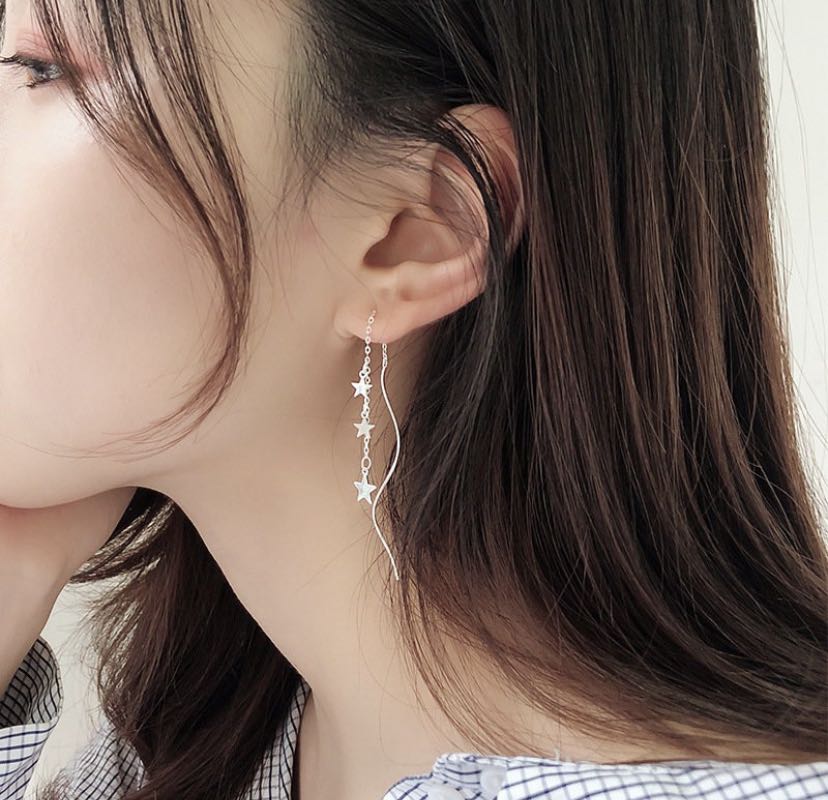 KOREAN DANGLING STARS SILVER EARRING