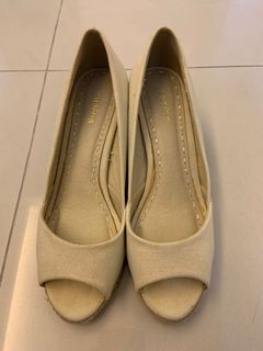 （分類：）位於 。 由 chowchowhk 提交（商品編號 1000437202，圖片 1）。簡介： 。