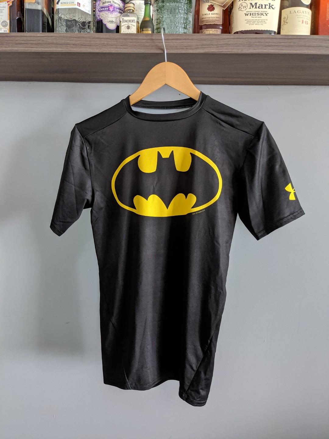 Under Armour Batman Compression T-shirt (M), Men's Fashion, Activewear on  Carousell