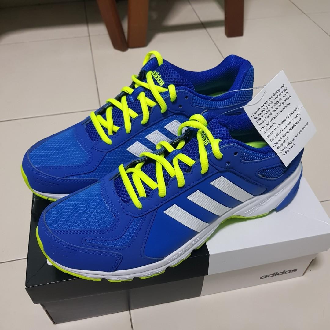 adidas running shoes size 4