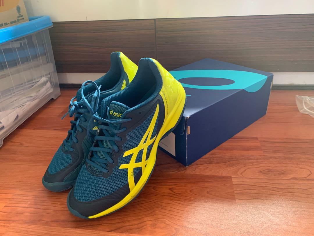 ASICS gel court E800N Fesyen Pria Sepatu Sneakers di Carousell