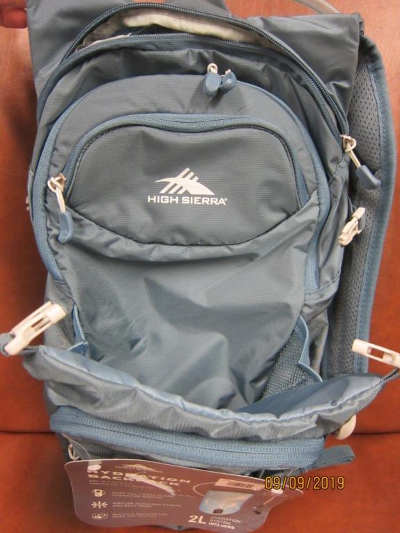High sierra cragin outlet hydration pack costco