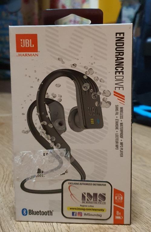 Jbl endurance hotsell dive earphones