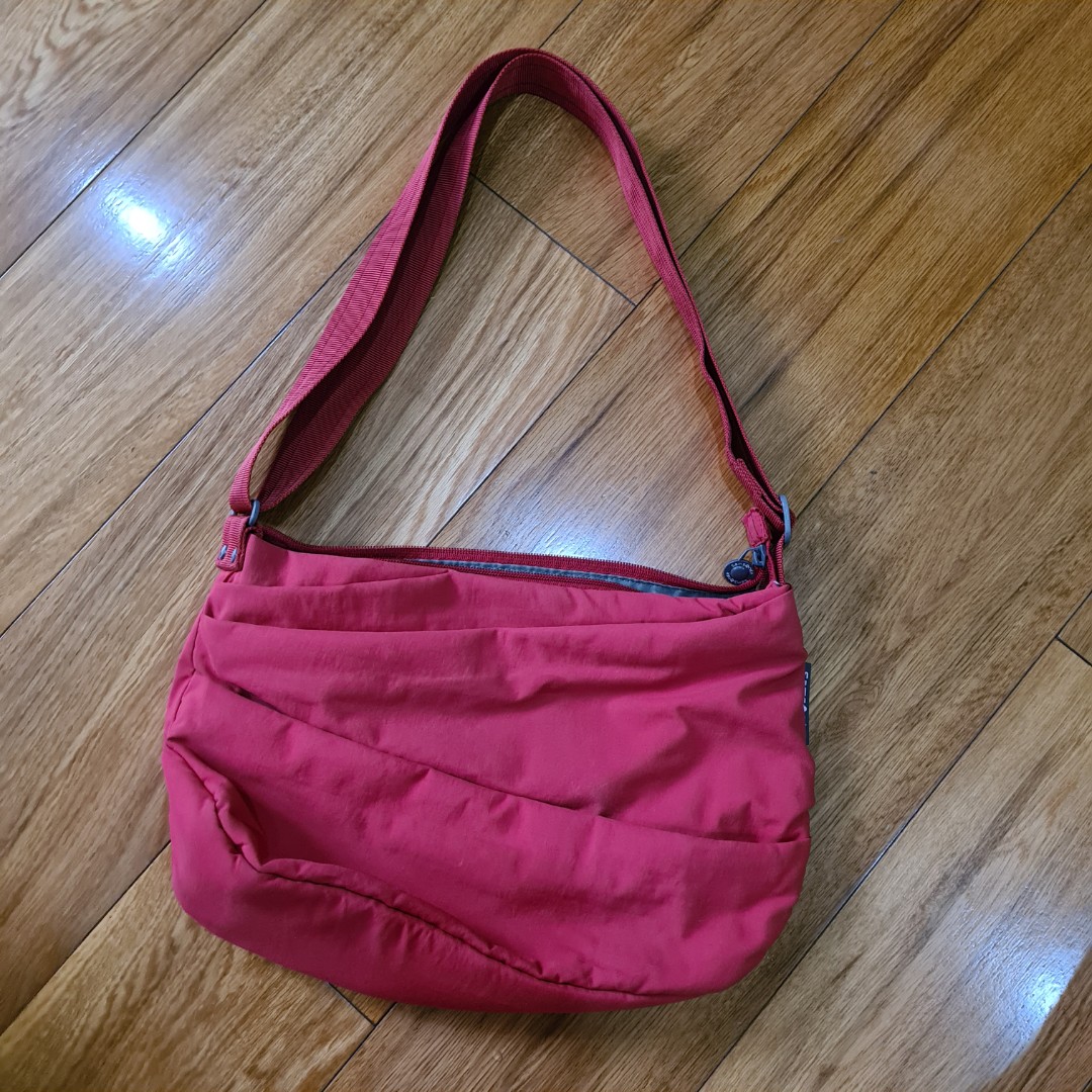 Samsonite Red Travel /Sling Bag, Women 