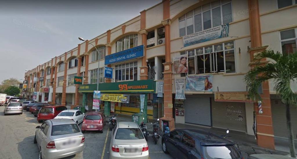 Wtr Puchong Utama Grd Floor Shop Office 22x75sf Facing Property Rentals On Carousell