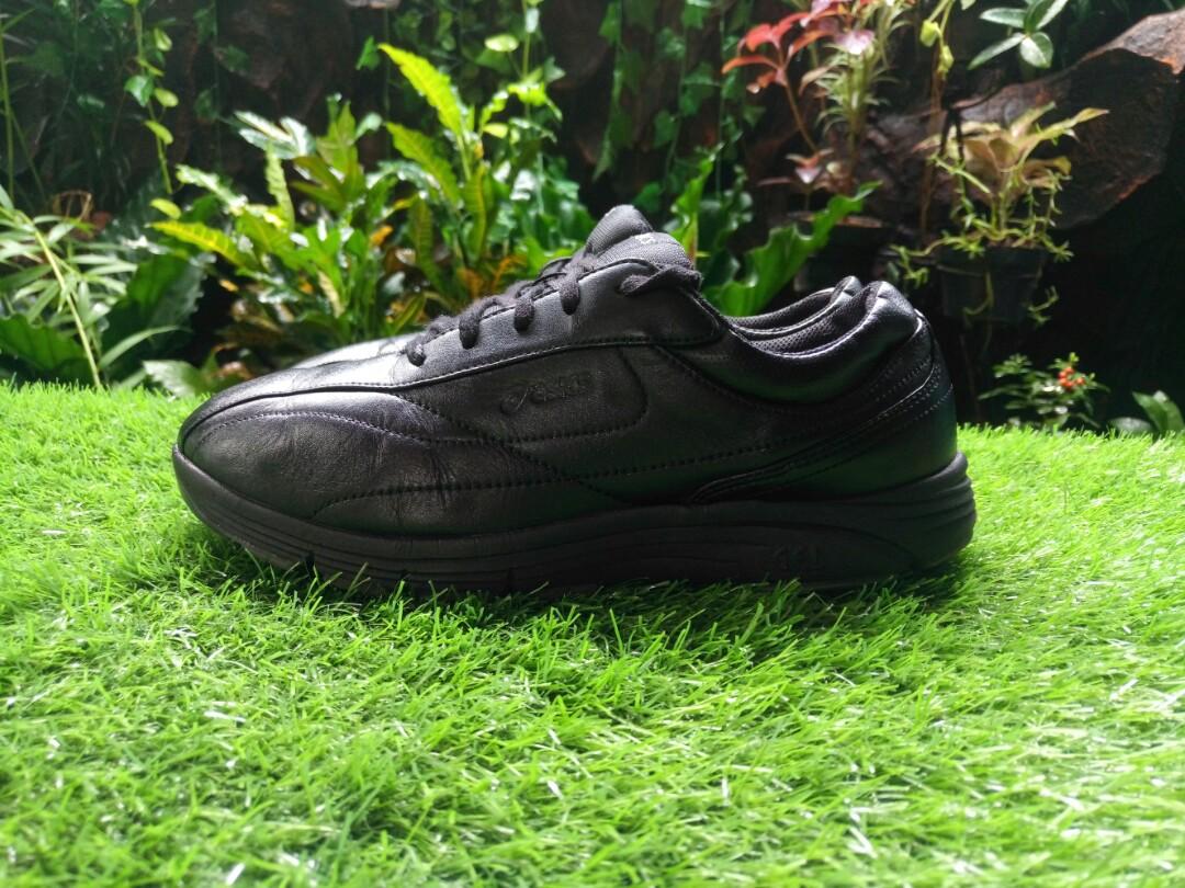 Asics gel walker clearance