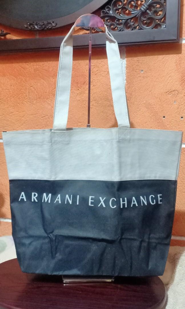 (Repriced) Armani Exchange Shopping bag (Category: Luxury Bags & Wallets) located in Valenzuela. Submitted by cfb_collection (Listing ID 1000706205, Image 1). Description: bag is authentic meron lng slight discoloration kya low ang price nya. makapal po tela. last price posted. thank u.