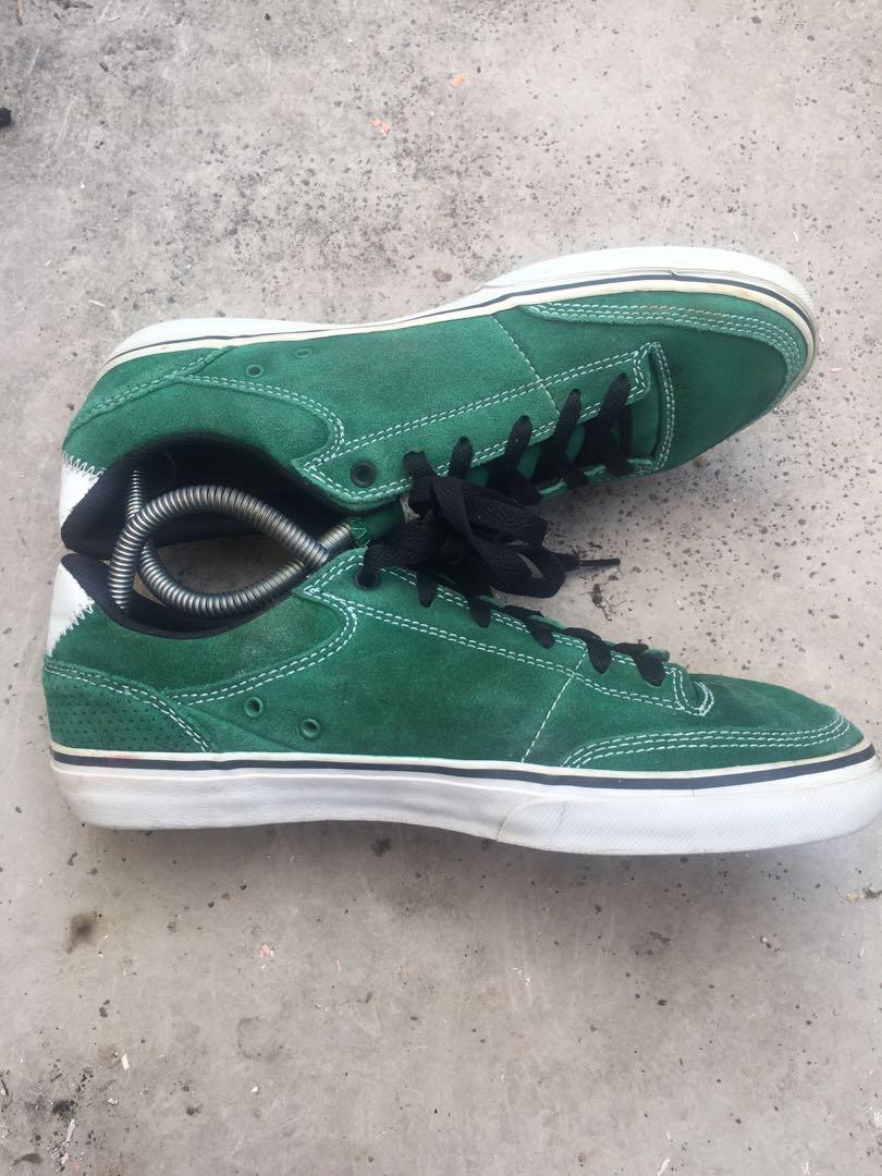etnies malto suede leather uk7.5 Men s Fashion Footwear Sneakers on Carousell