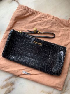 （分類：）位於 。 由 belle_wardrobe 提交（商品編號 1000617427，圖片 1）。簡介： 。