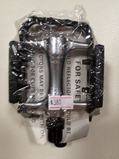 （分類：）位於 。 由 livepenguin_9ea4ef 提交（商品編號 1000692552，圖片 1）。簡介： 。