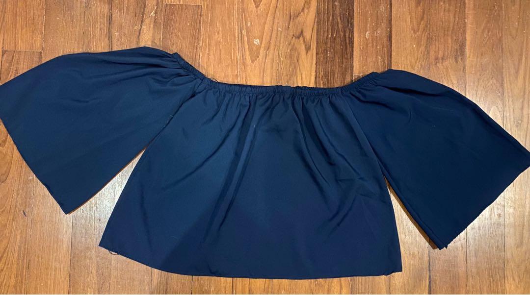 Navy Blue Off Shoulder Top, Women's Fashion, Tops, Sleeveless on Carousell