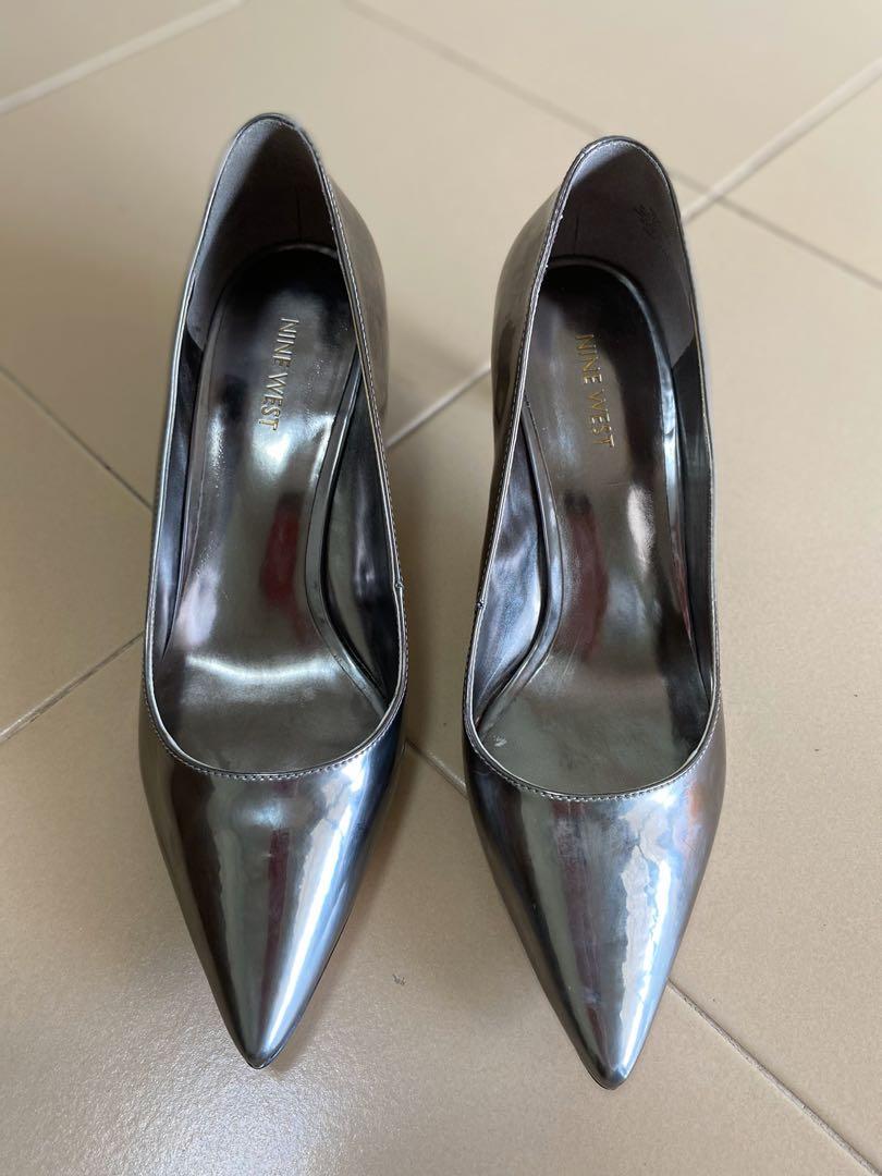 Nine West Silver Patent Pointed Toe 