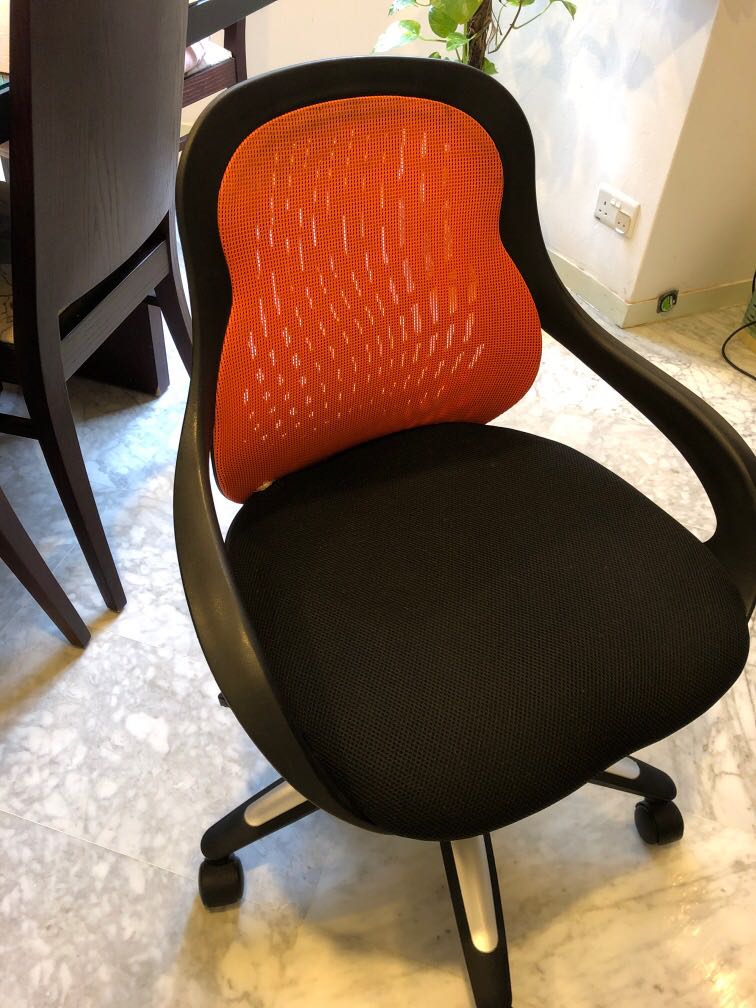 Office chair, Furniture & Home Living, Furniture, Chairs on Carousell