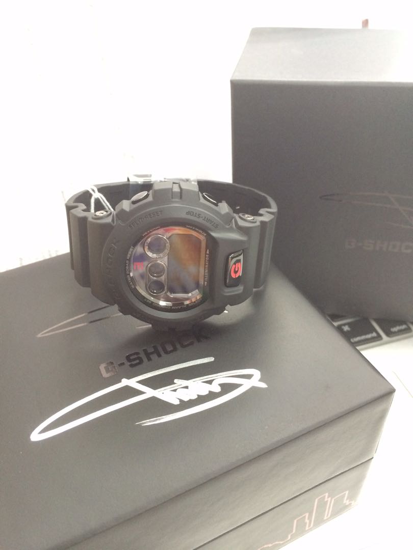 Super Rare Eminem Autographed G Shock GDX6900 Men s