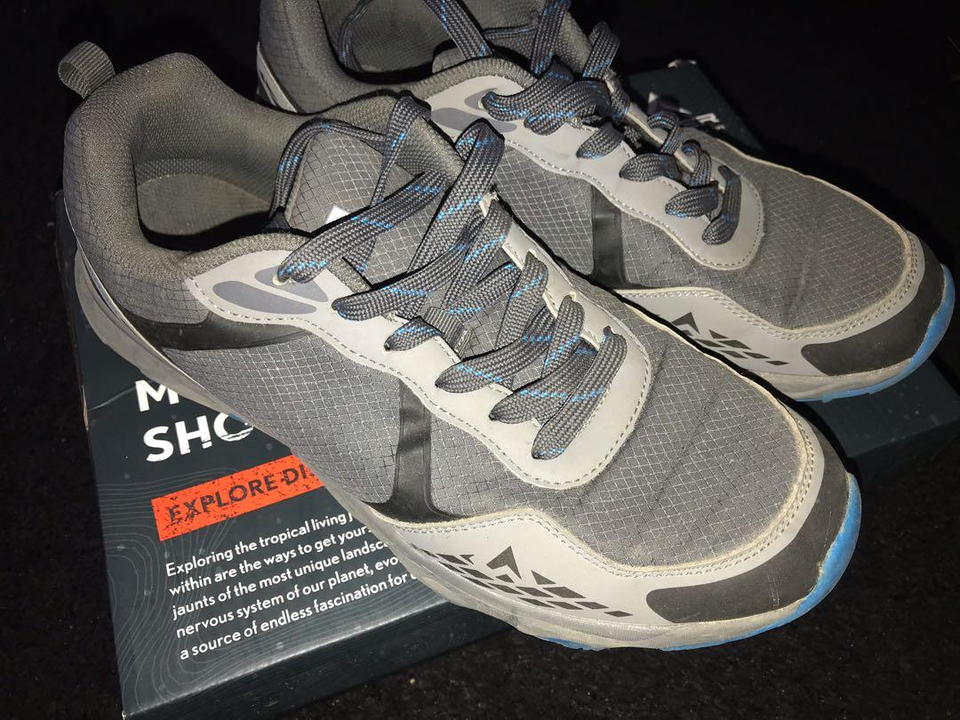 sepatu trail running