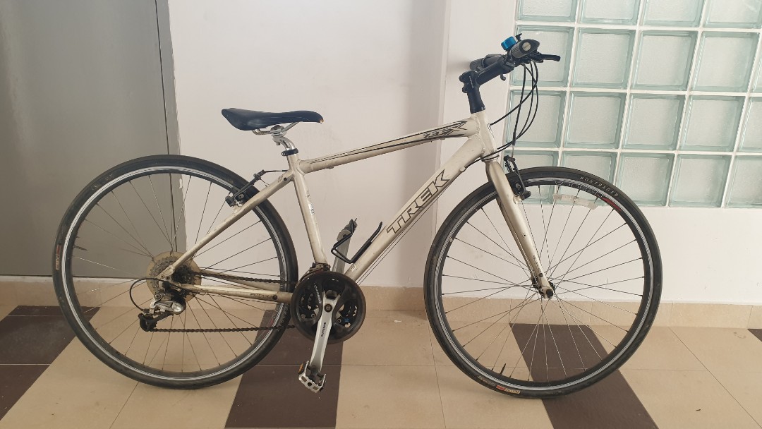 Trek 7.3 fx, Sports Equipment, Bicycles 