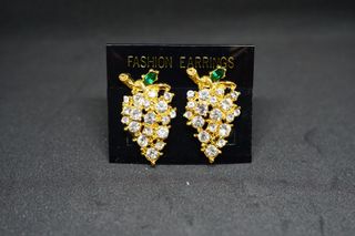 （分類：）位於 。 由 grasswong 提交（商品編號 1000657788，圖片 1）。簡介： 。