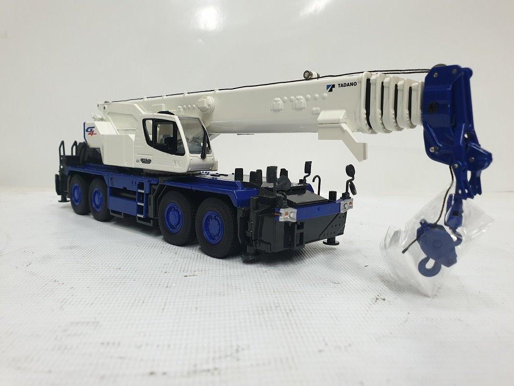 1:50 TADANO GR1000N ROUGH TERRIAN CRANE 