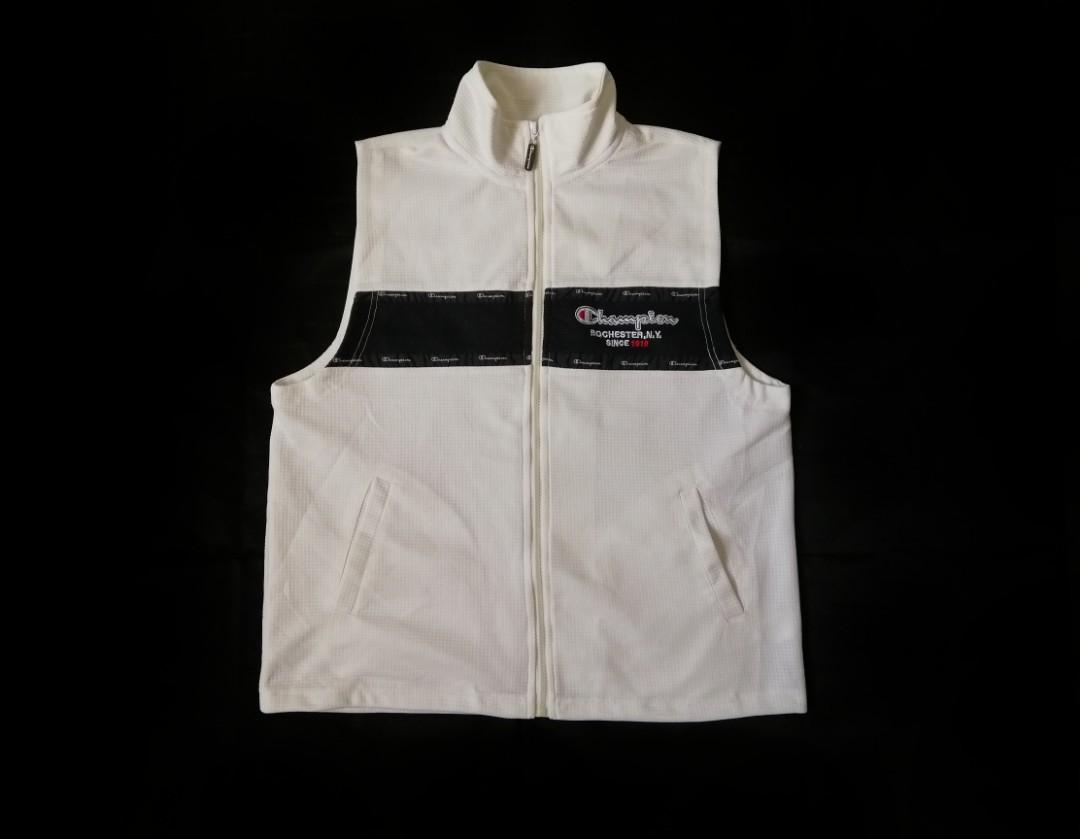 Champion store sleeveless jacket