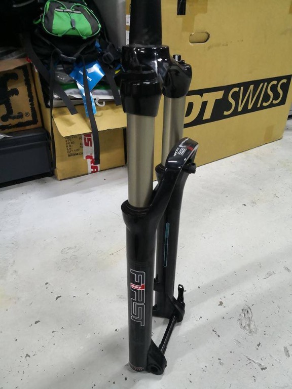 Suspension rst 2025 first air