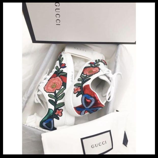 gucci ace embroidered floral