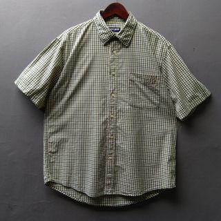 Kemeja Uniqlo Lengan Pendek Size L fit XL
