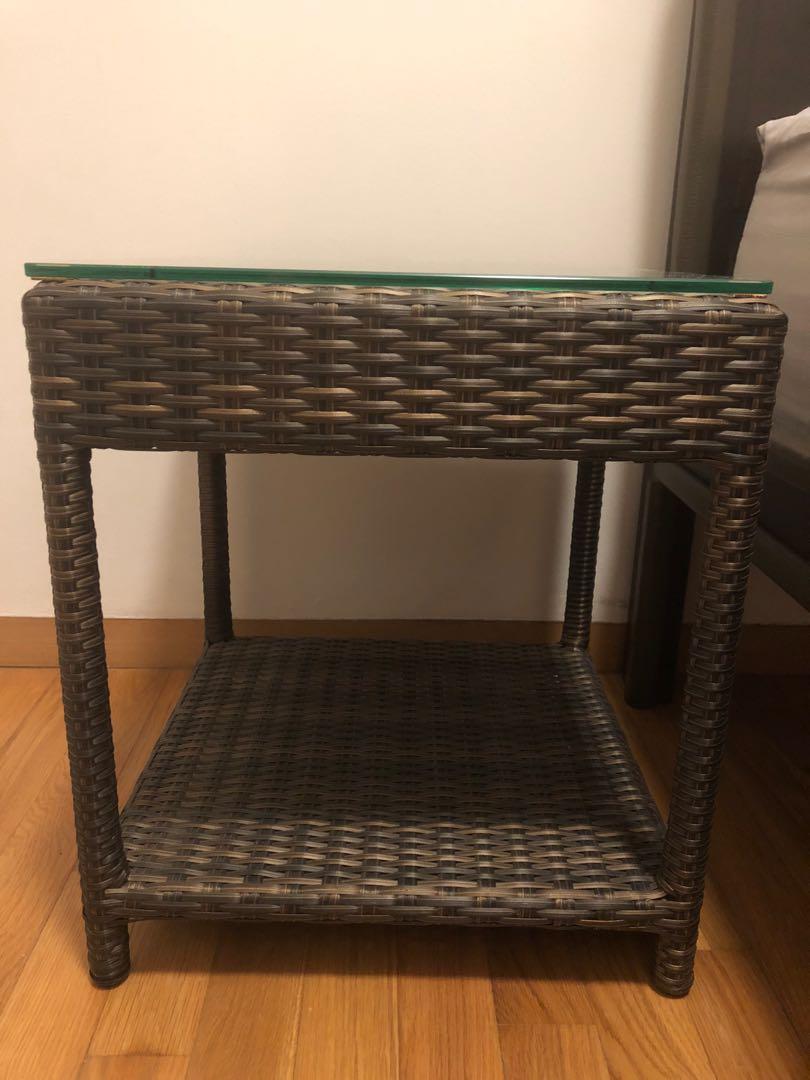 Side Table (Category: Tables & Sets) located in Singapore. Submitted by peppa6 (Listing ID 1000895875, Image 1). Description: 45cm length , 45cm depth, 51cm height.