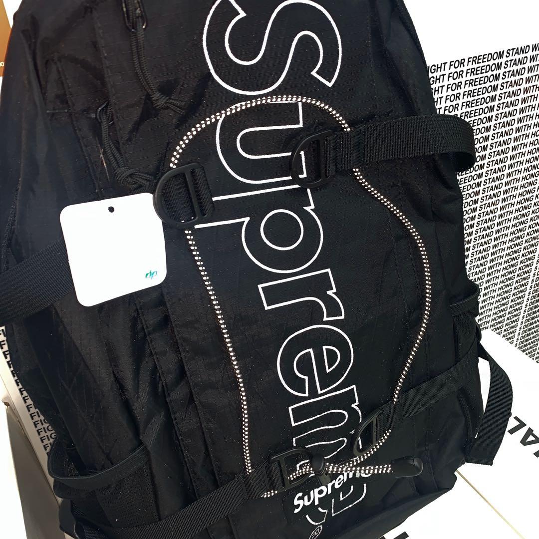 Supreme backpack FW18 黑SOLD OUT 紅/黃$2399, 名牌, 手袋及銀包