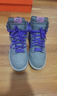 (Category: ) located in . Submitted by vinsneaker (Listing ID 1000985844, Image 1). Description: .