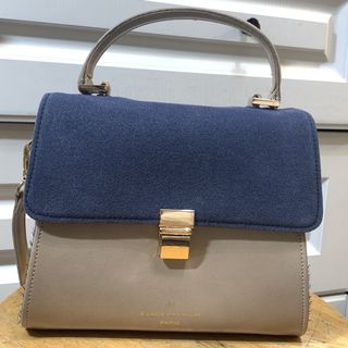 （分類：）位於 。 由 jcccollection 提交（商品編號 1001103841，圖片 1）。簡介： 。