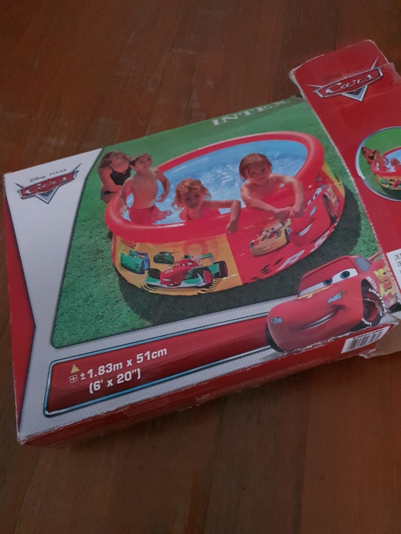 Disney cars pool, Hobbies & Toys, Toys & Games on Carousell