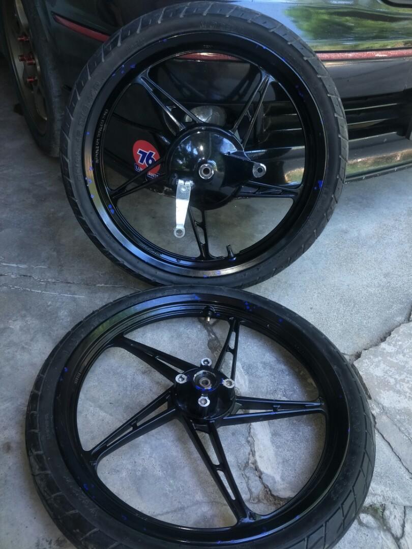 For Sale Swap Sportrim Yamaha Lc Lagenda Zr Original Mutor Asal Colour Biru Tapi Dah Spray Hitam Condition Cun Tiada Bengkok Belok 0132960414 Cod Tanah Merah Kelantan Everything Else Others On Carousell