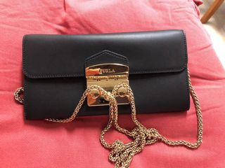 （分類：）位於 。 由 sandyhklee 提交（商品編號 1001035910，圖片 1）。簡介： 。