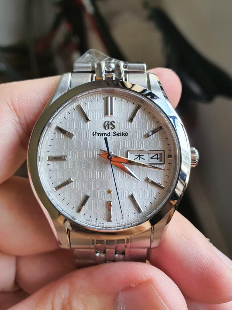 Grand Seiko SBGT241, Men's Fashion, Watches & Accessories, Watches on  Carousell