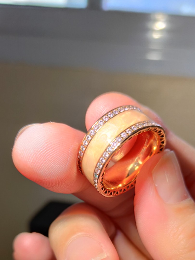 Ozsale pandora shop