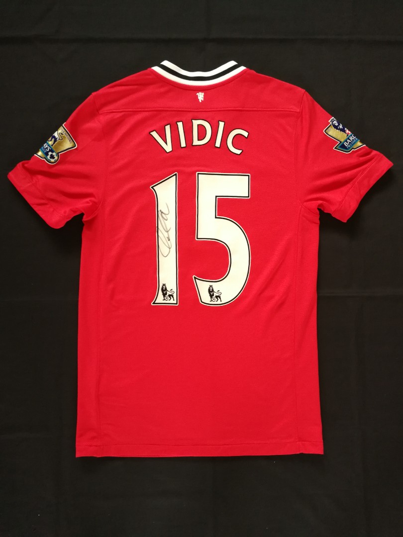 Vidic jersey hotsell