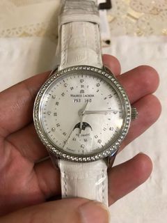 （分類：）位於 。 由 watch8888 提交（商品編號 1001081461，圖片 1）。簡介： 。