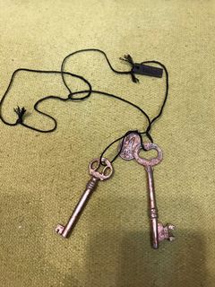 （分類：）位於 。 由 thingpp20th 提交（商品編號 1001097113，圖片 1）。簡介： 。