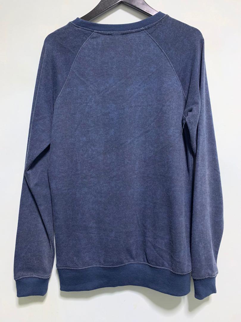 Pullovers (Category: Coats, Jackets and Outerwear) located in Singapore. Submitted by axturus (Listing ID 1001100532, Image 6). Description: Cotton On Grey Oversized Pullover: Used once only Size: M (L might fit too) $10 Factorie Cream coloured Pullover: Brand new Size: XXXS but can fit XS and S too $10 Factorie Navy Blue Pullover: Used 5 times max Size XXXS but can fit XS and S too $8 Buy more get more discounts!.