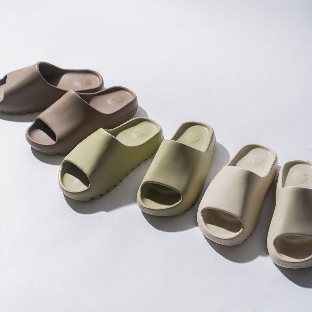 YEEZY SLIDE EARTH BROWN, DESERT SAND, BONE, RESIN, Men's Fashion, Footwear,  Sneakers on Carousell