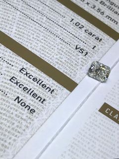 （分類：）位於 。 由 perfect.gift 提交（商品編號 1001203418，圖片 1）。簡介： 。