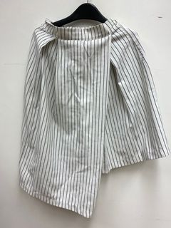 （分類：）位於 。 由 diefortrend 提交（商品編號 1001196048，圖片 1）。簡介： 。
