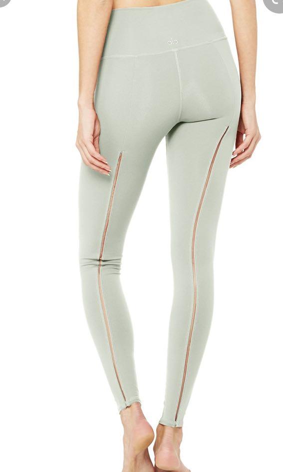 Alo high waist dash leggings in pistachio (Category: Activewear) located in Singapore. Submitted by pinkaqueen (Listing ID 1001184555, Image 1). Description: Size XS (fits uk 8). Excellent used condition, no discoloration or furring. .