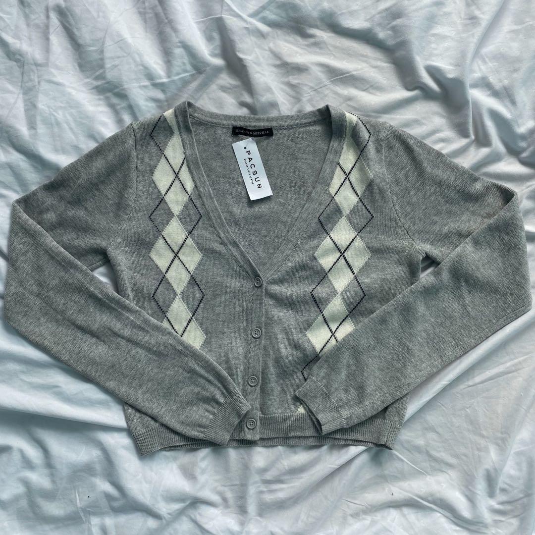 brandy melville elizabeth sweater