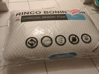 Charcoal memory foam pillow