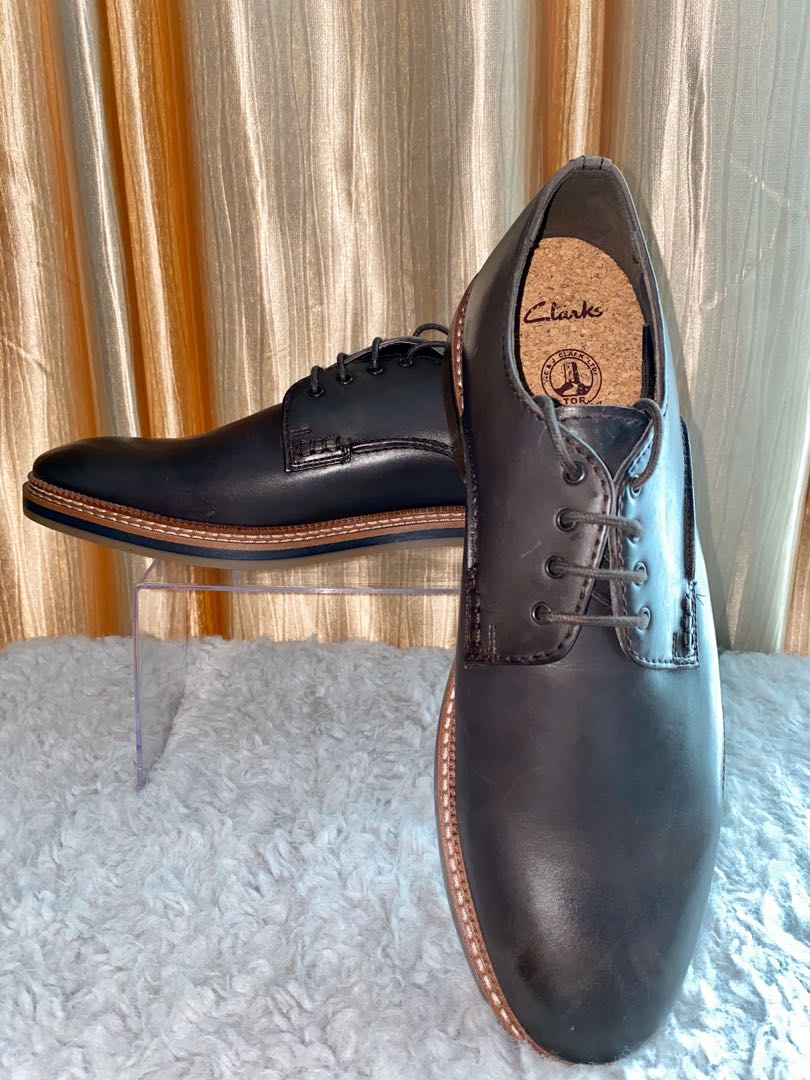 clarks shoes grimsby