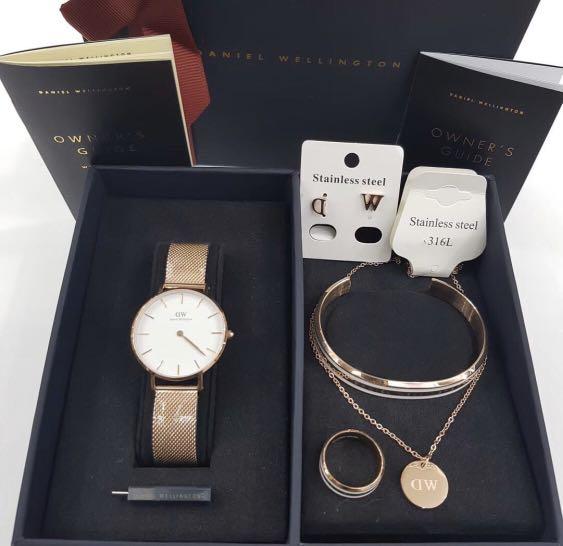 Daniel Wellington Pendant Set 2024 www.vinci.ch